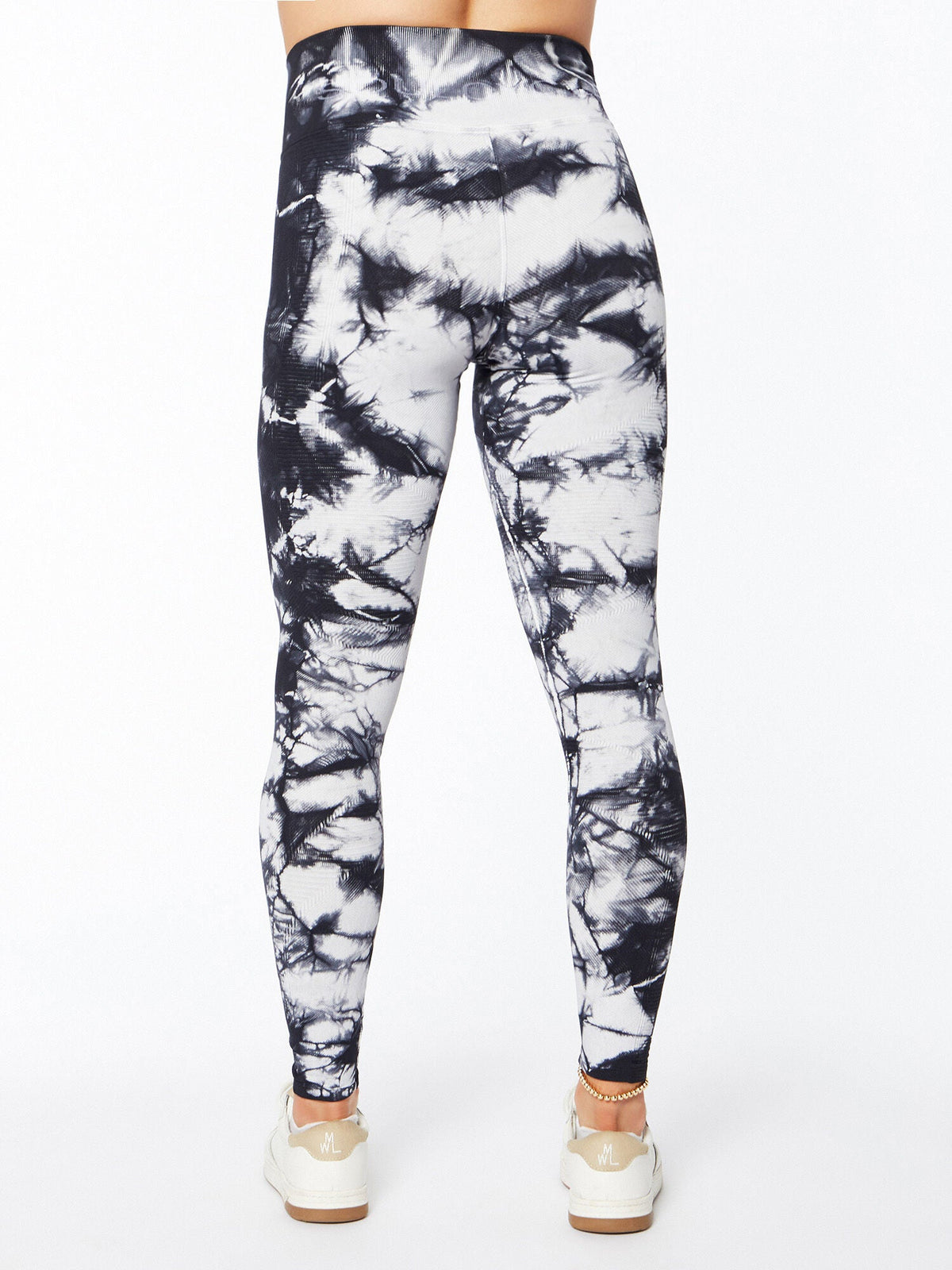 ONE BY ONE SEAMLESS LEGGING